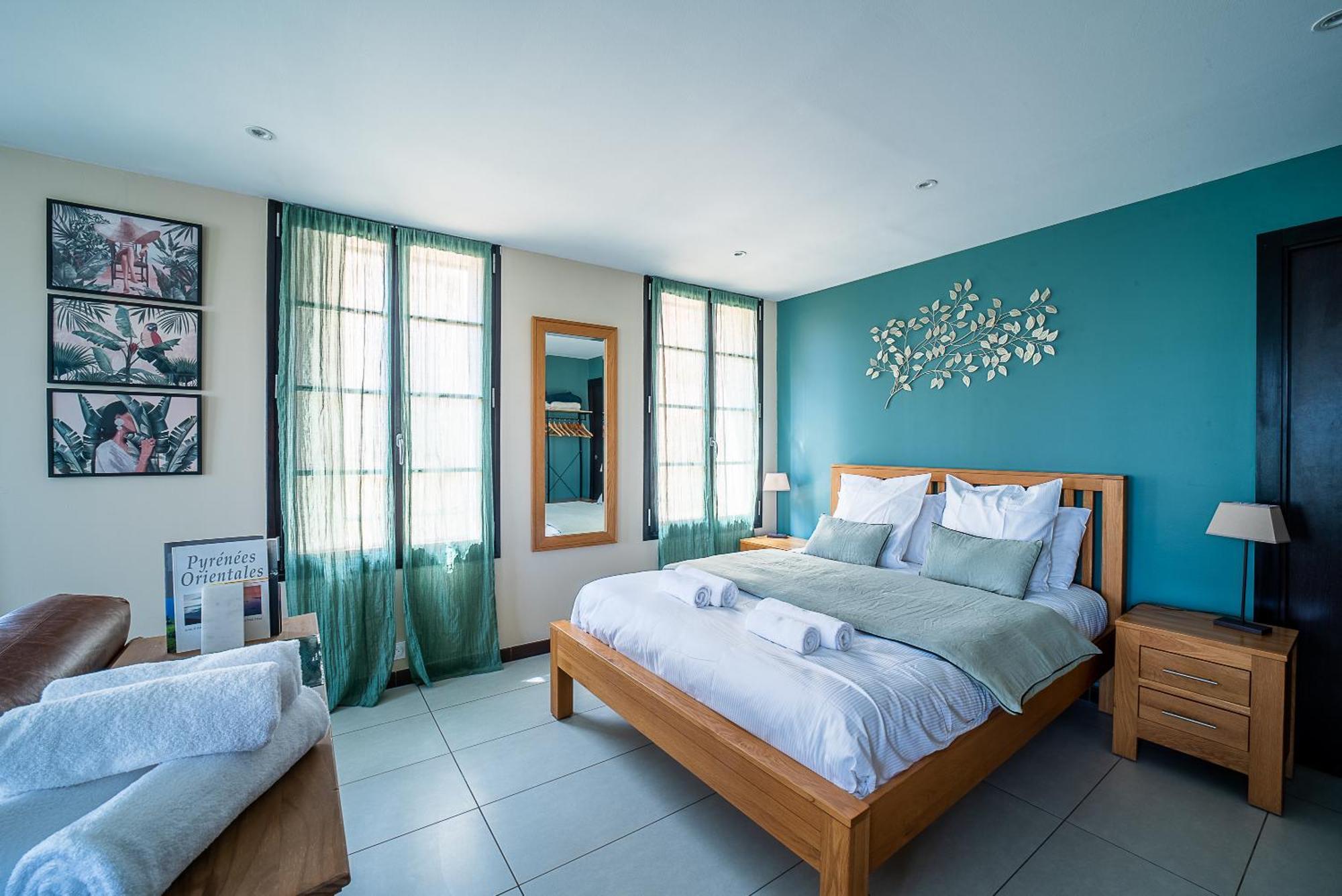 Suites Coronell D'En Vila ペルピニャン エクステリア 写真